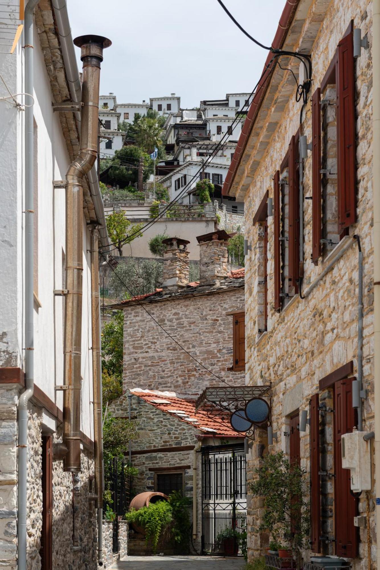 Karavia Lux Inn Áfissos Esterno foto
