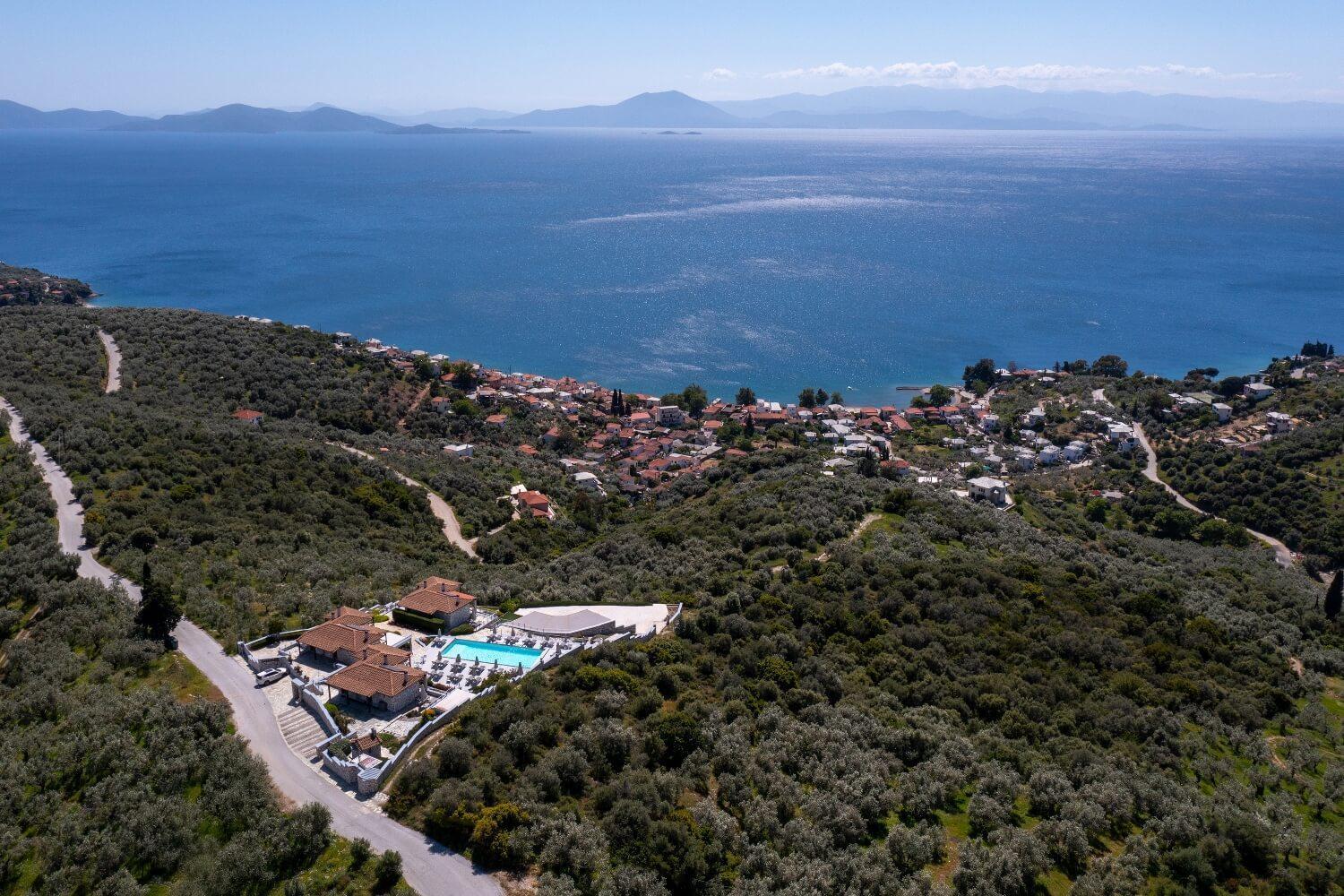 Karavia Lux Inn Áfissos Esterno foto